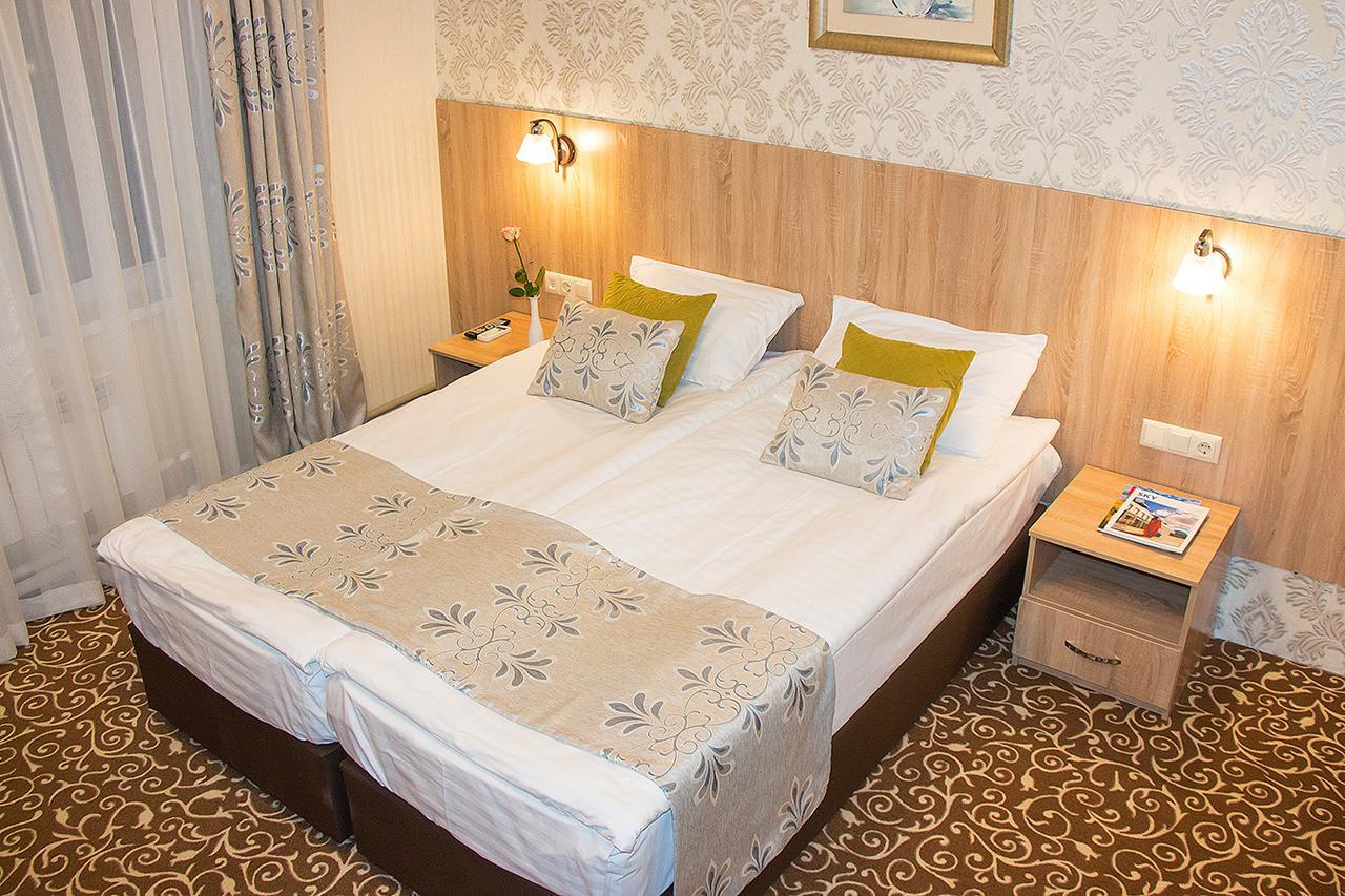 Hotel Silk Way à Almaty Extérieur photo