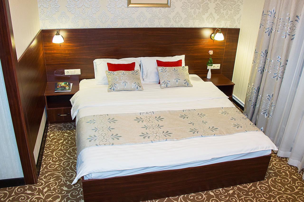 Hotel Silk Way à Almaty Extérieur photo