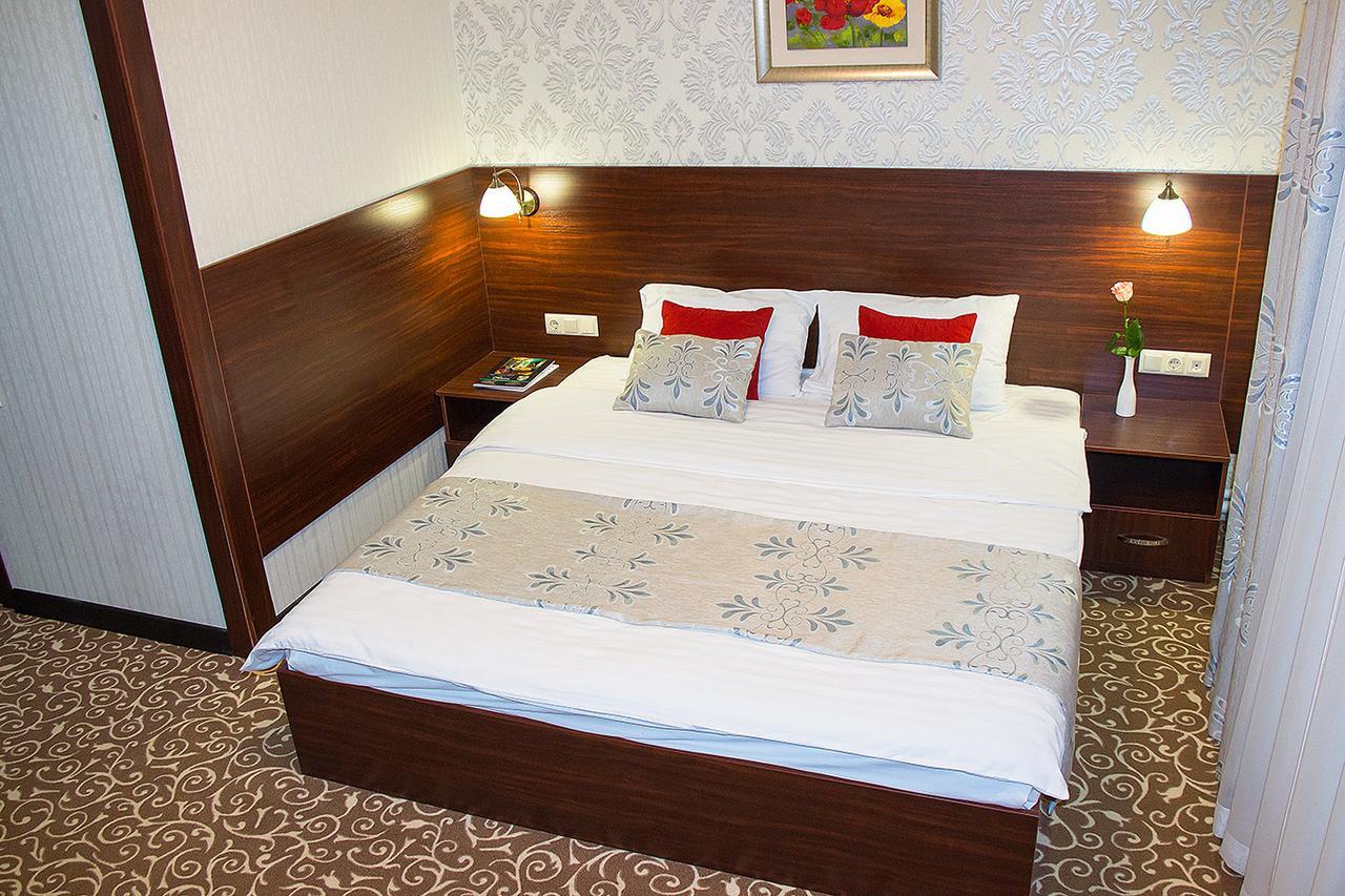Hotel Silk Way à Almaty Extérieur photo